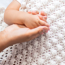 CROCHET PATTERN DOWNLOAD - Bernat Bubble Up Crochet Blanket