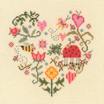 Folk Art - Counted Cross Stitch Kit - Bee In Love Heart