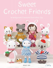 CROCHET BOOK - Sweet Crochet Friends - 16 Amigurumi Creations by Khuc Cay